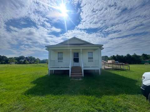 Photo - 720 Thorne Rd