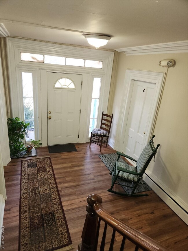 Photo - 5635-5639-5639 NY-82 Unit 3