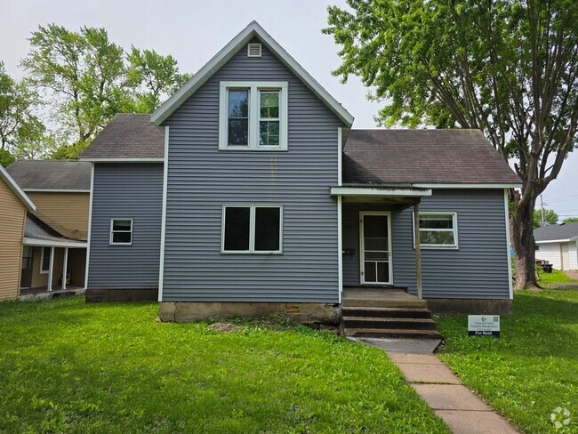 Building Photo - 633 Hudson St Rental