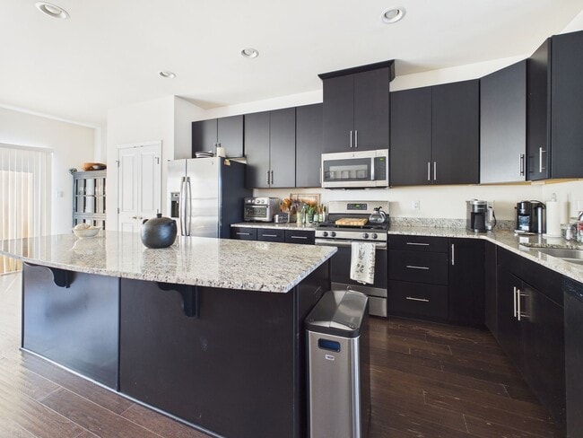 Photo - 14225 Martinet Xing