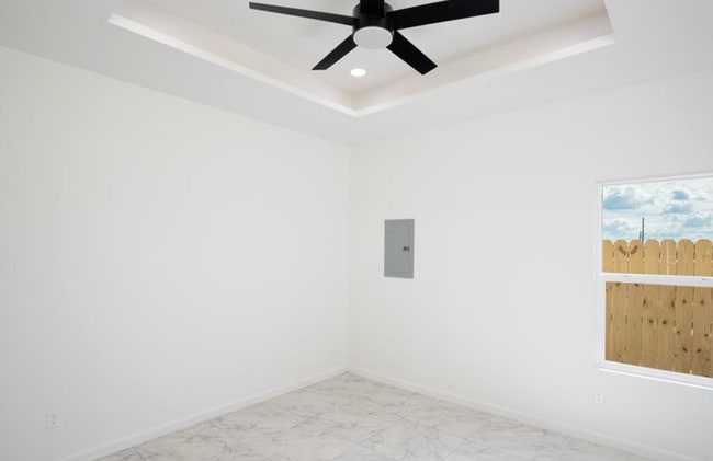 Photo - 1408 S Xanthia St Unit 3