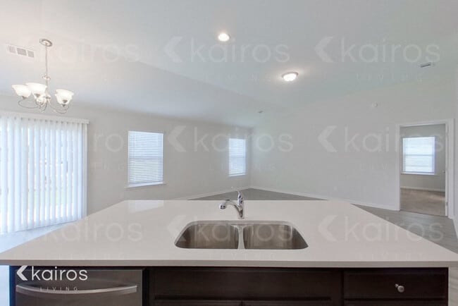 Photo - 30 Carrollton Dr
