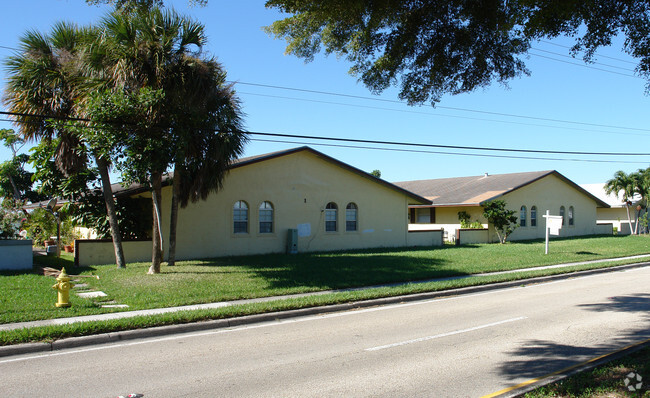 Building Photo - 481 Banks Rd Rental