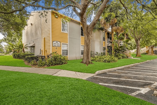 Aventine at Forest Lakes Apartment Homes