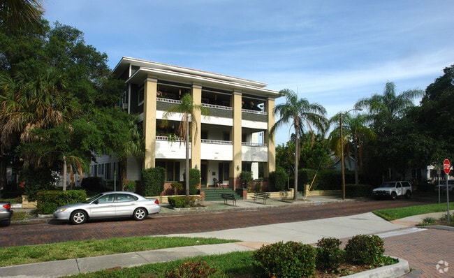 Sans Souci Apartments