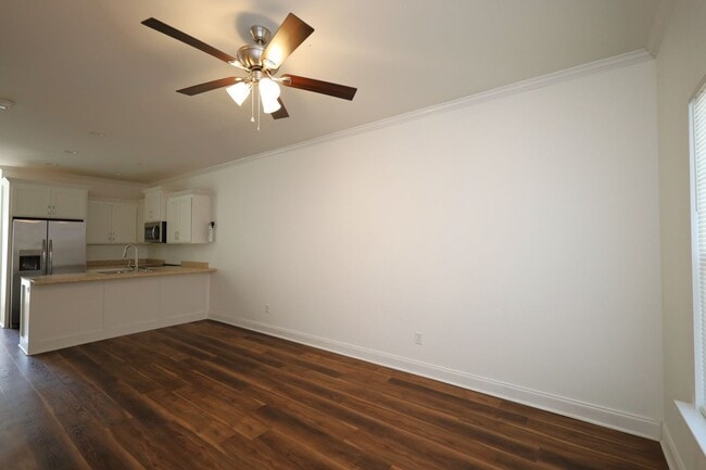 Photo - 2304 Mimosa Dr