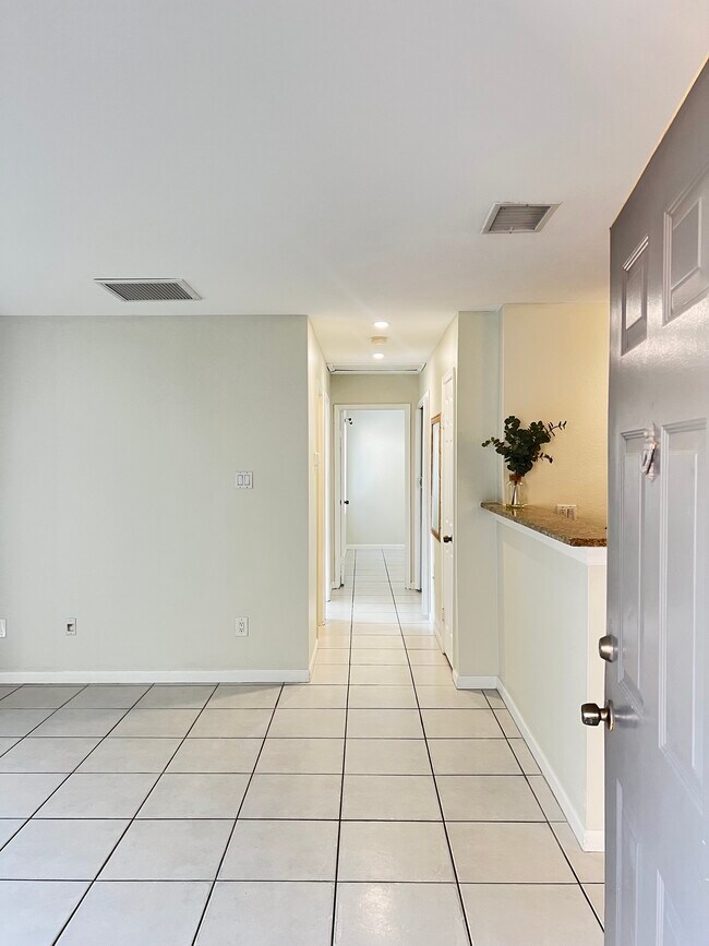 Photo - 1400 Gandy Blvd N Unit 1608