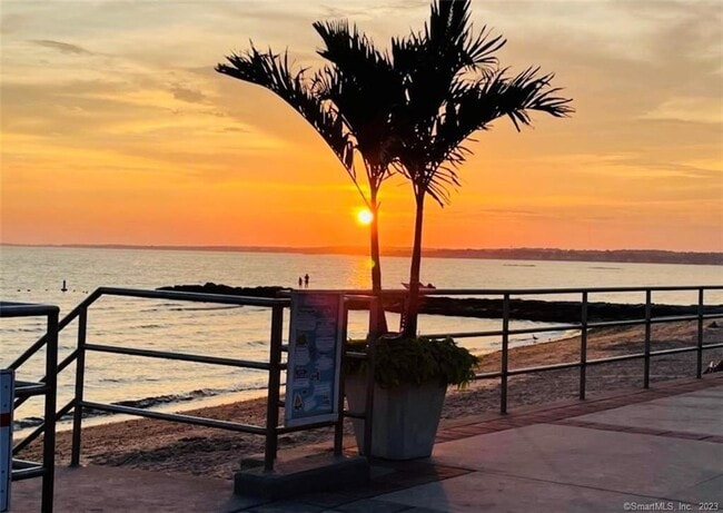 Photo - 38 Seabreeze Rd