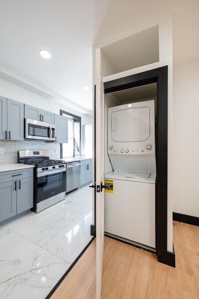 Photo - 391 CENTRAL Ave Unit 3