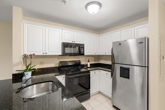 Photo - 17 Florence St Unit #302