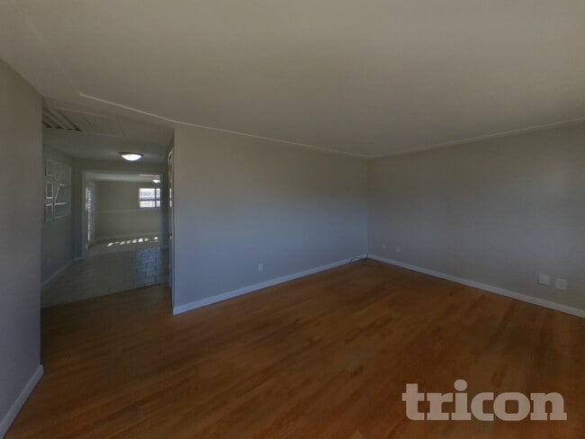 Photo - 915 S Tyler Ave