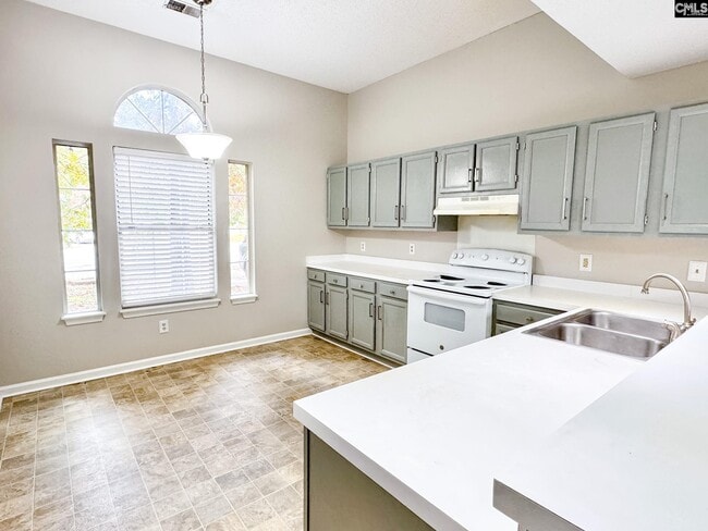 Photo - 44 St Albans Rd