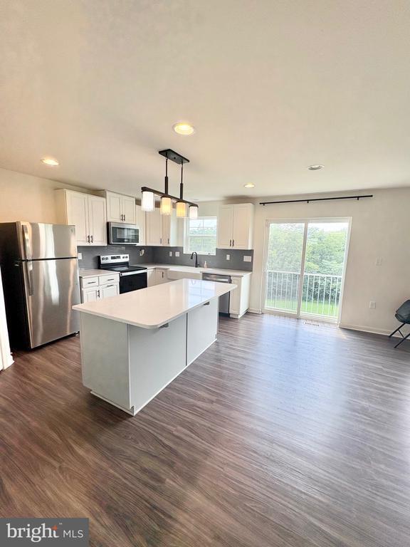 Photo - 284 Wigeon Ct