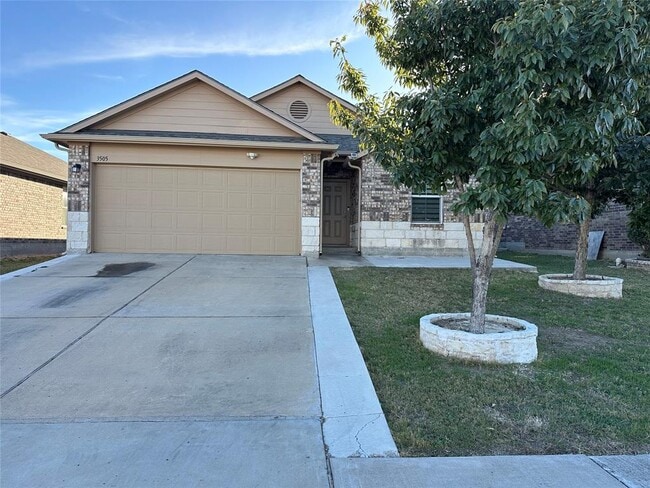 Photo - 3505 Stephans St