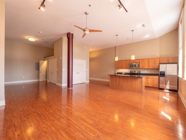 Photo - Fifth Avenue School Lofts