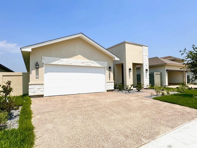 Photo - 1405 Eagles Ln