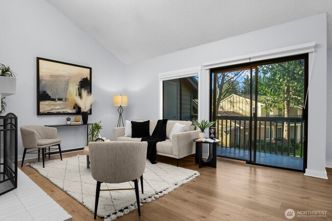 Photo - 12905 126th Ct NE Unit L205