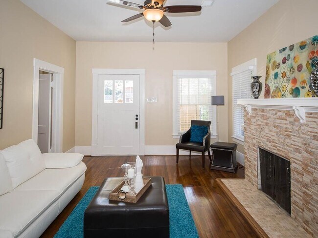 Photo - 808 Colquitt St