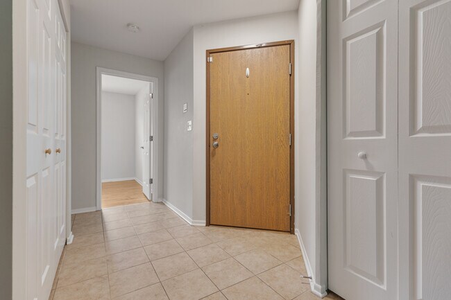 Photo - 56 N Victoria Ln Unit B
