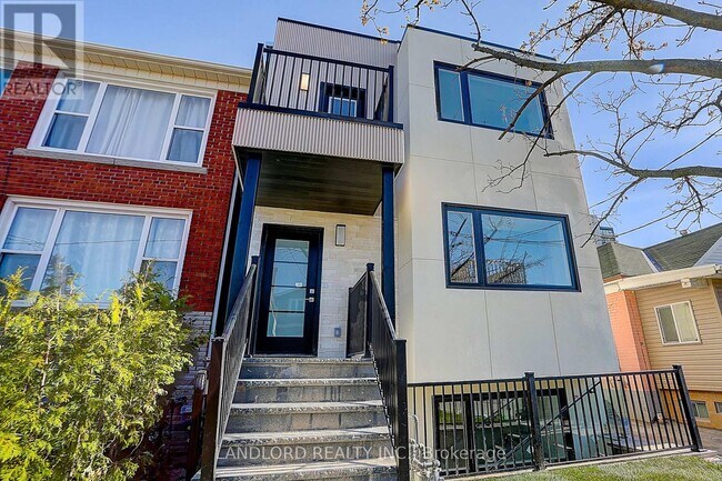 Photo - 71 Livingstone Ave