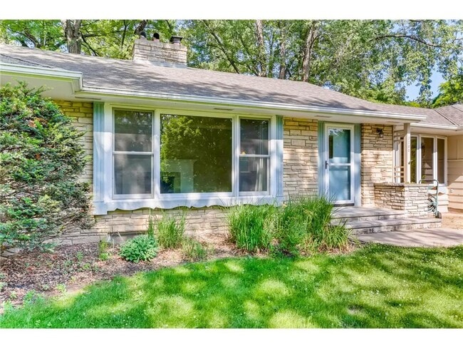 Photo - 3200 Chase Dr