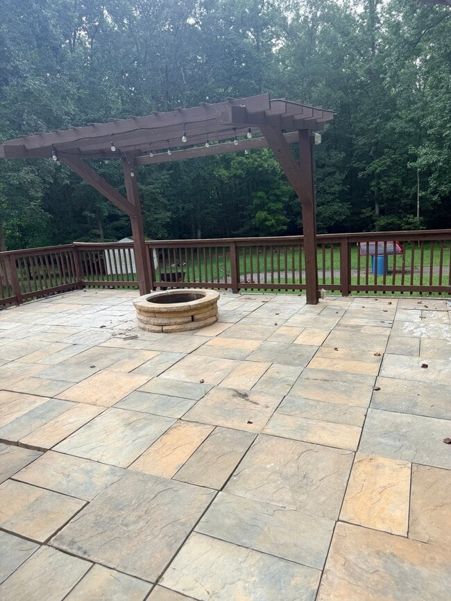 Photo - 1616 Clear Springs Ln