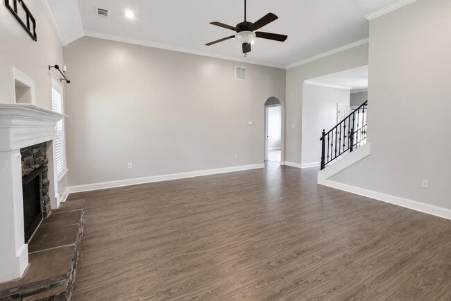 Photo - 36 Littleton Way