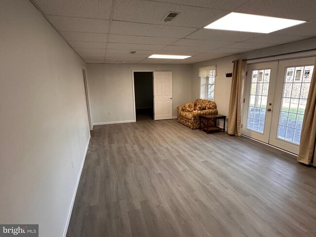 Building Photo - 22 Silverhill Ln