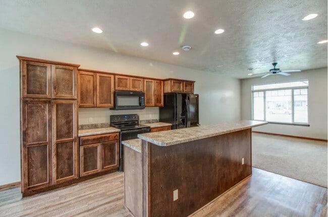 Photo - Lobelia & Bison Trail Twinhomes