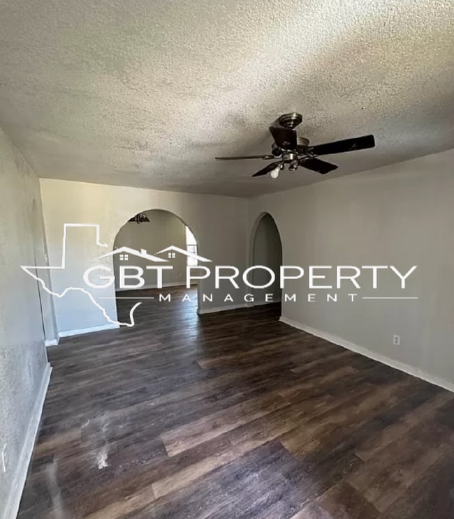 Photo - 3 Bedroom 2 Bath