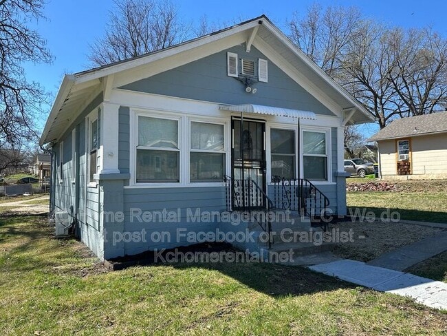 Photo - 2917 E 61st St