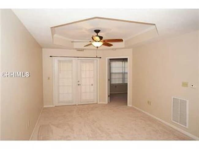 Photo - 4924 Bluffton Parkway