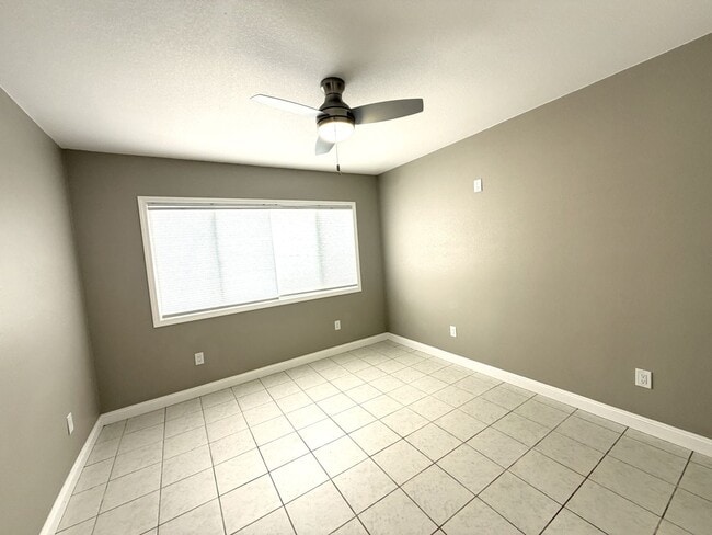 Photo - Move in ready -Cute and cozy 1 br house with bonus rooms
