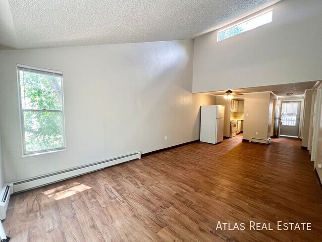 Photo - 459 El Paso Blvd Unit I