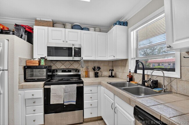 Photo - 21895 Lake Forest Cir Unit 201