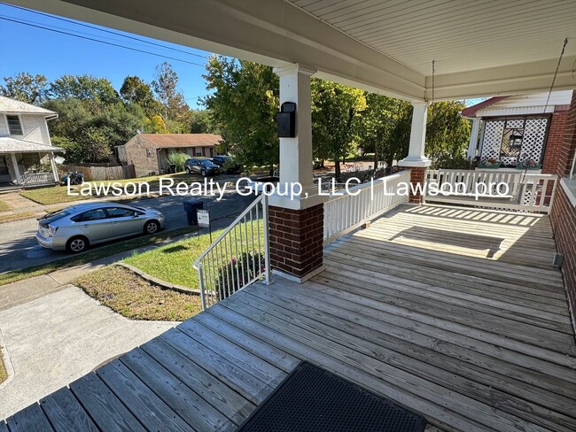 Photo - Updated Four Bedroom Home Close to Downtow...