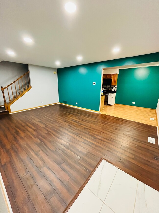 Photo - 84 Maplewood Dr