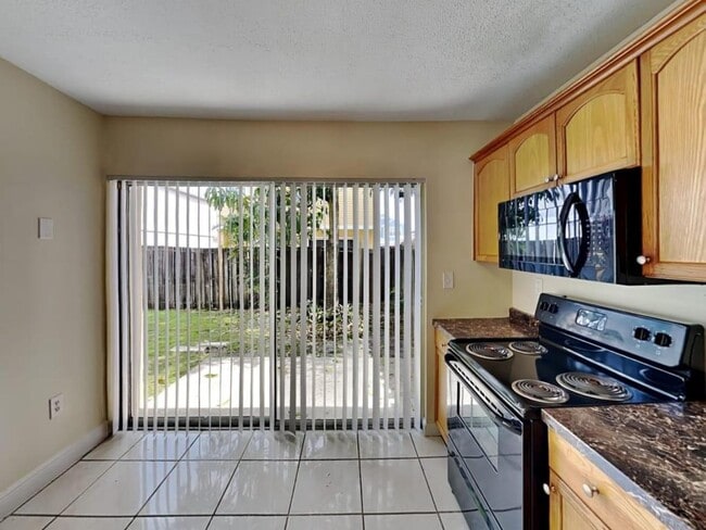 Building Photo - 3401 Kapot Terrace Rental