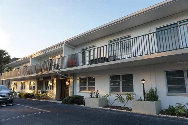 Building Photo - 3753 46th Ave S Unit 12