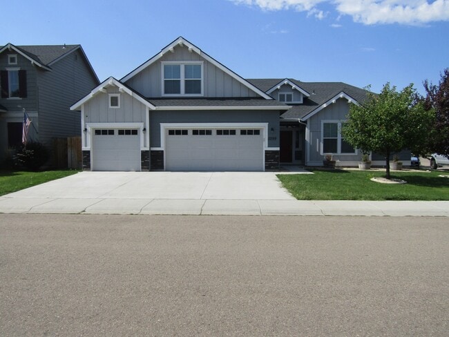 Building Photo - 5299 N Zamora Way Rental