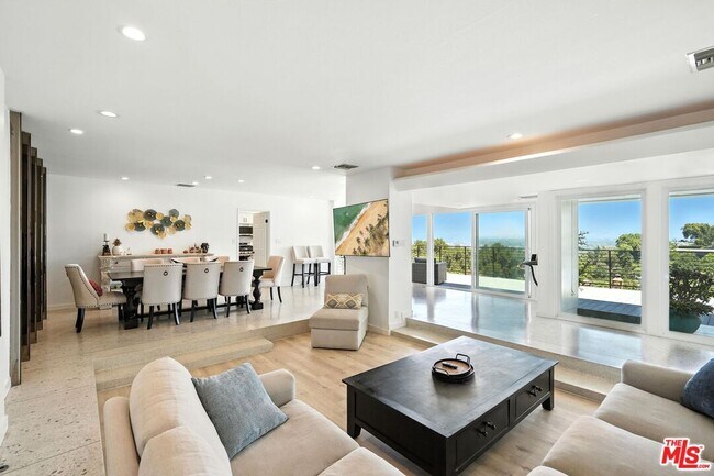 Photo - 14858 Round Valley Dr