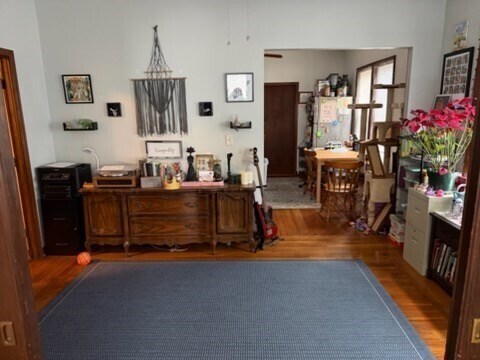 Photo - 560 William St Unidad 1