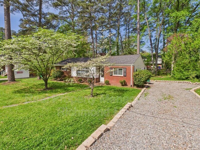 Photo - 1216 Dinwiddie Ave