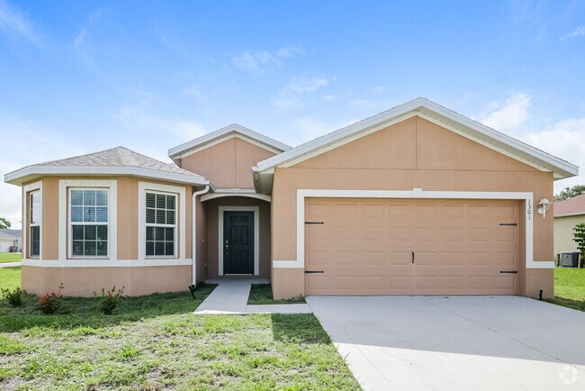 Building Photo - 1301 SW 9th Ct Rental