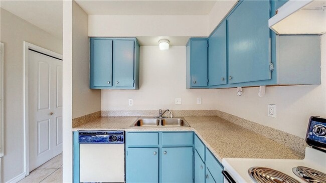 Photo - 2912 Prairie Flower Cir