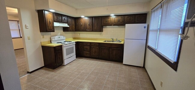 Photo - 7801 N Tanglewood Ln Unit 7801 N Tanglewood Ln - A