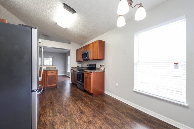 Photo - 936 Welch Hill Cir