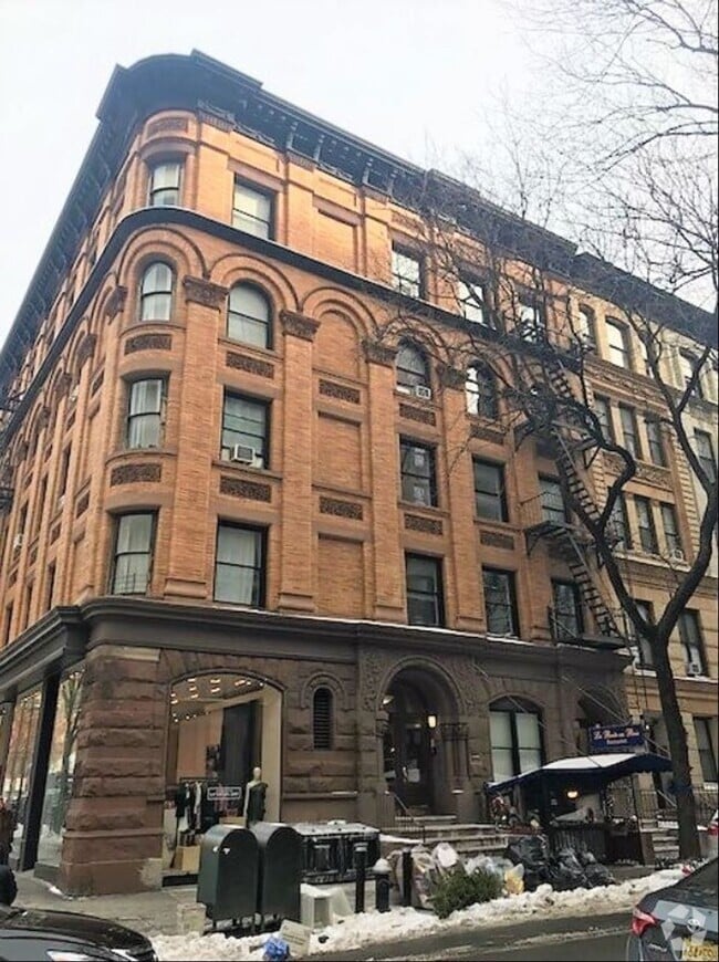 Building Photo - 75 W 68th St Rental
