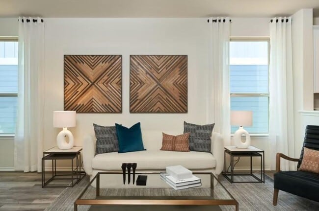 Photo - 152 Fiery Skipper Ln