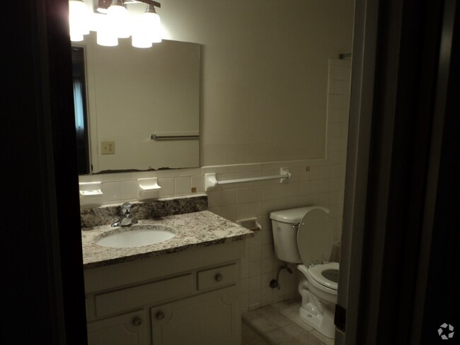 Building Photo - 104 Clinkscales Rd Unit 111 Rental